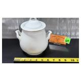 Wedgwood China 2Handle Jar