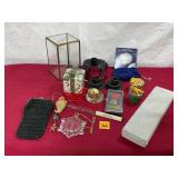 Salvador Dali Souvenir &more