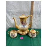 vtg. Pensbury Pottery Rooster set