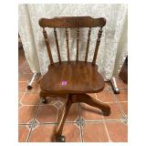 Vtg Wooden Bankerï¿½s swivel chair