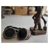 Sandy Miner & Steam Punk Goggles