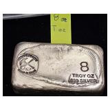 (1) 8 T Oz Silver Bullion