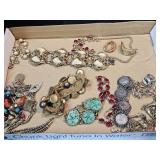 (11+) Necklaces, Broach, Beret
