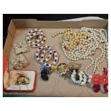 (10+) Necklaces,Earrings, Clasps