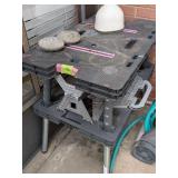 Keter Collapsable Stand, Peace, Love Faux Stones