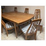 MCM Table, 5 Chairs, 3 Leaves