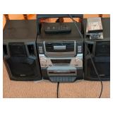 Sanyo Cassette/CD Boom Box