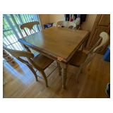 Bar Height Table 4 Chairs