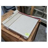 Boston 2612 Paper Cutting Board