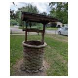 Large Wishing Well Yard Ornament