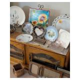 Decorative Plates and Picture Frames