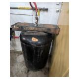 Compressed Air Tank (Needs to be unhooked)