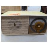 Zenith Model B511P