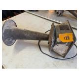 Electric Edwards #310 Horn