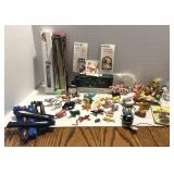 Assorted Box Lot Folding Fans, Farm Animal Figures