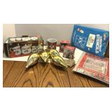 Christmas Creamer, Sugar, S&P, Stencil, Ornaments