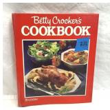 Betty Crocker's Cookbook Golden 1986
