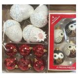 Shatterproof Xmas Ornaments Owl, Acorns, Strobe Lt