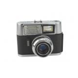 Voigtlï¿½nder Vitrona 35mm viewfinder camera