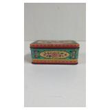 Vintage Floral Tin