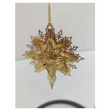 2022 The Danbury Mint 23kt Gold Christmas Star