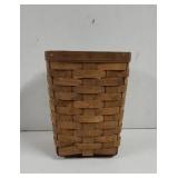 1984 Longaberger Tall basket