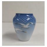 Vintage Bing & Grondahl Copenhagen Seagull Vase