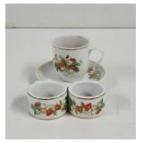 Vintage Avon Strawberry pattern porcelain napkin