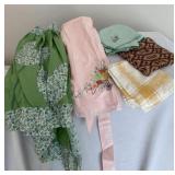 1050s /60s Linens & Aprons - K