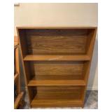 3-shelf bookshelf - G