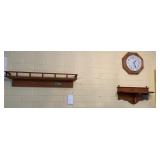 Wooden shelves & wood-look kitchen clock - G