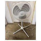 Home living tall Fan - Q