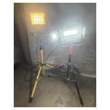 Work Light Tripods (2x) - Q