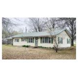 3 BR 2 BA HOME ON 1.23 +/- ACRES