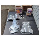 (3) Metal Cake Pans & Pasta/Pastry Super Molds