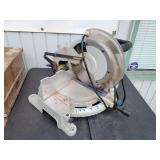 DELTA 12' Compound Miter Saw Model MS450, Working
