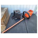 ECHO 58V Hedge Trimmer with Bad Battery & Charger