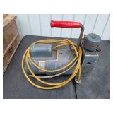 Heavy Duty Vacuum Pump, Working