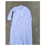 White Men's Thobe Muslim Garment, Size: 60
