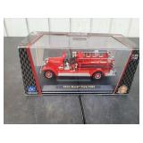1:43 Scale 1935 Mack Type 75BX Fire Engine