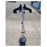 Rowenta Compact Vallet Steamer Device