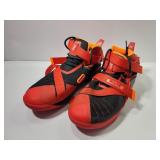 Nike LeBron Soldier 9 GS Shoes, Size: 7Y