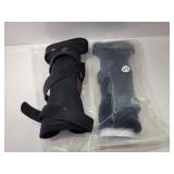 (2) NEW Proline Wrist Braces, Size: Medium