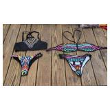 2 Bikini's