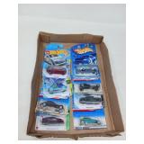 MINI TOY  - HOT WHEELS / NOS / 8 PCS