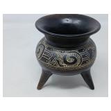 TRIBAL ART  TRIPOD VESSEL