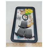 MISC JEWELRY LOT / EARRINGS / HAIR COMBS / PLUS