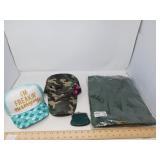 LADIES SWEATER & 2 BALL CAPS