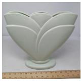 VINTAGE ROYAL HAEGER ART POTTERY VASE