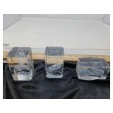 COLLECTIBLE PAPERWEIGHTS / 3 PCS